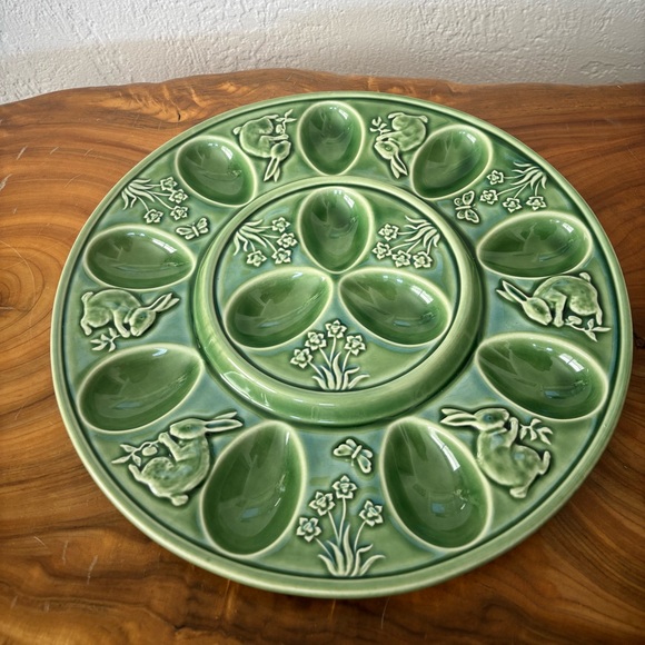 Bordallo Pinheiro Green 12-5/8” Round Deviled Egg Easter Plate Tray